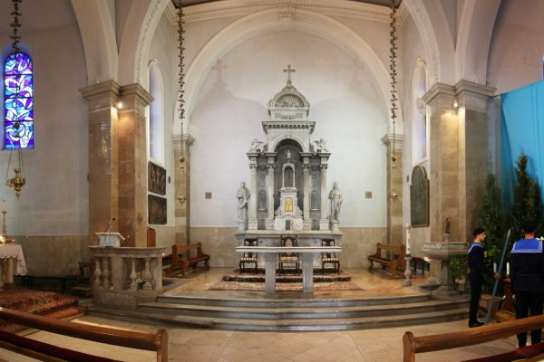 Untrašnjost crkve svetoga Stjepana Prvomučenika