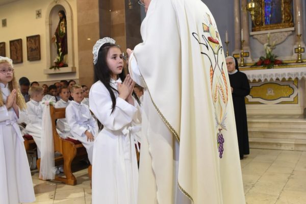 c70a6848-9ee9-4e7f-8dff-1b21ef1f3349