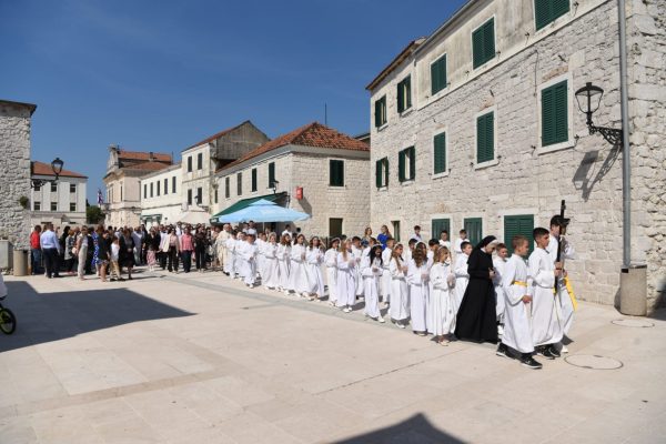 dd4ac832-63c0-4f2a-bf43-1d99ce7271d3