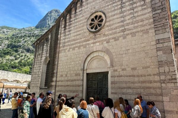 WhatsApp Image 2024-06-08 at 18.20.33 (15)