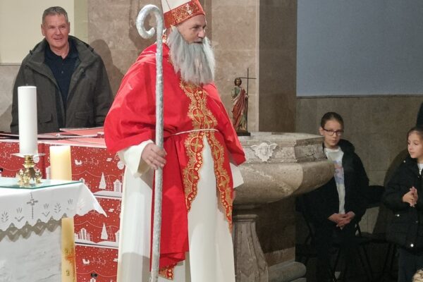 20241206_160913_copy_1512x2016