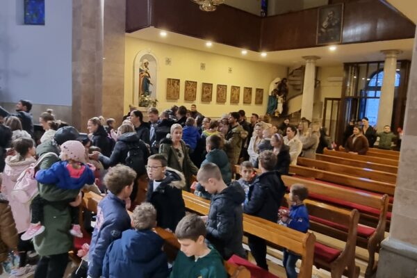 20241206_161248_copy_1512x2016