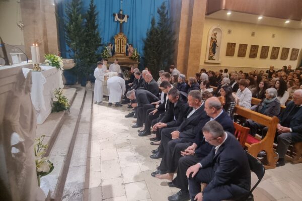 20250417_192857_copy_2016x1512