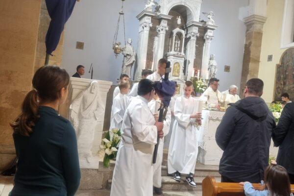 20250417_201011_copy_1512x2016